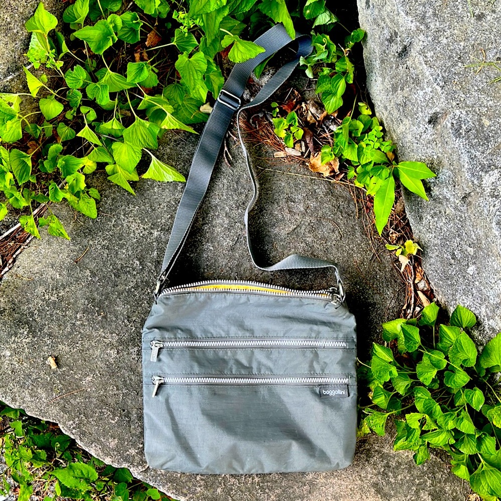 Baggallini Shoulder Bag